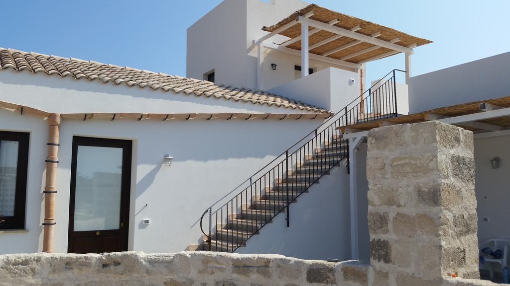 Casa Vacanze Senia Del Rais Favignana Phòng bức ảnh