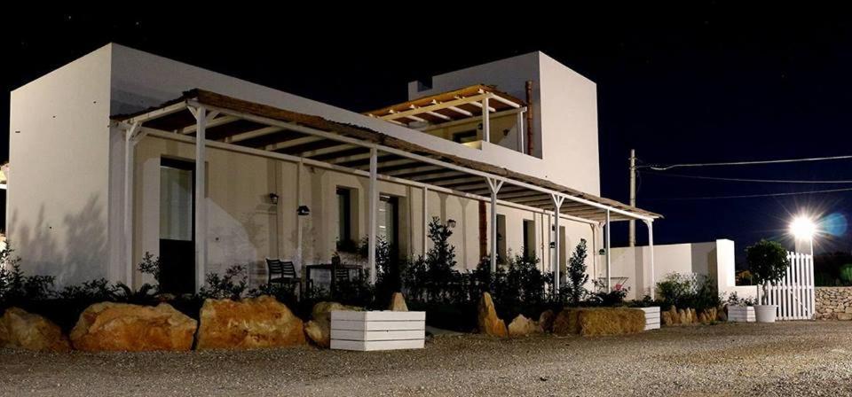 Casa Vacanze Senia Del Rais Favignana Ngoại thất bức ảnh