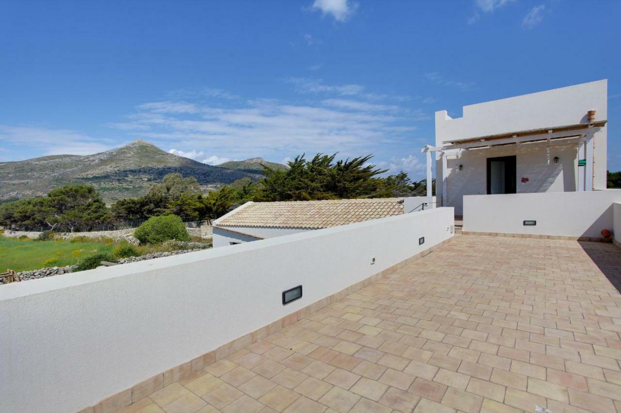 Casa Vacanze Senia Del Rais Favignana Ngoại thất bức ảnh